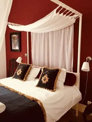 Apart Daire, 2 Yatak Odası, Balkon, Bahçe Manzaralı