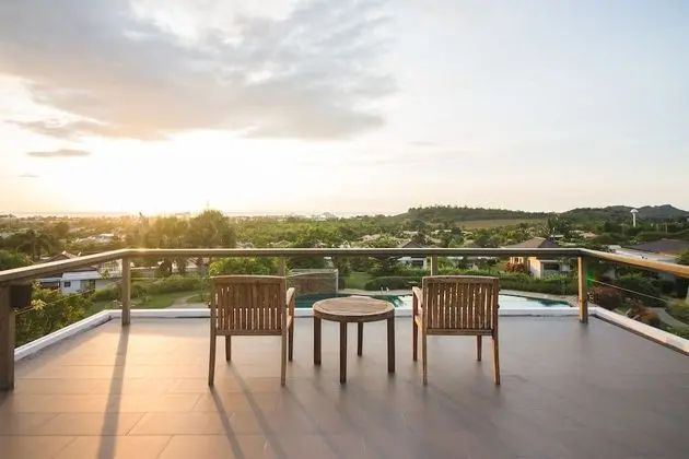 3 Bedrooms Villa