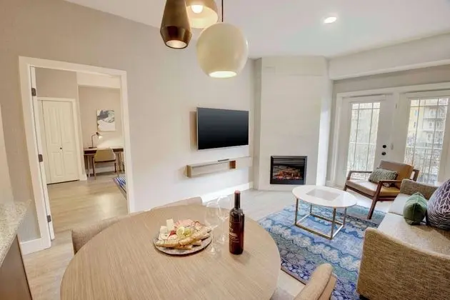 Oda, 1 En Büyük (King) Boy Yatak ve Çekyat, Manzaralı (1 Bedroom)