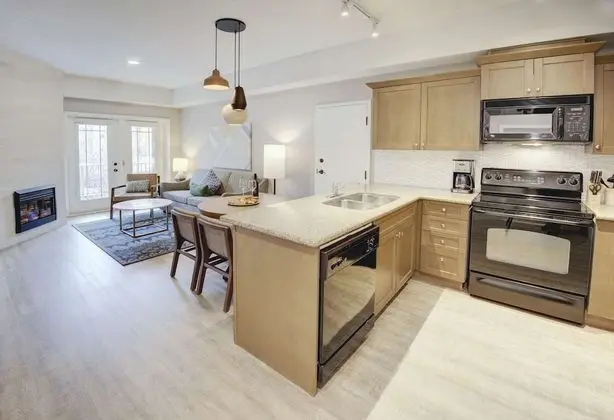 Oda, 1 En Büyük (King) Boy Yatak ve Çekyat, Manzaralı (1 Bedroom)