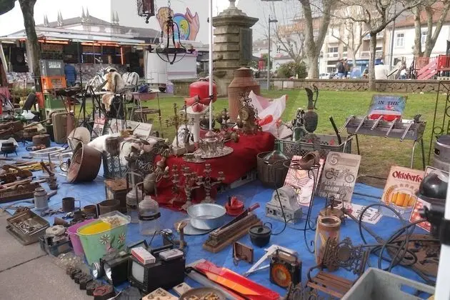 Apart Daire, 2 Yatak Odası, Balkon, Bahçe Manzaralı