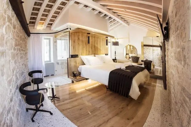 Premium Tek Büyük veya İki Ayrı Yataklı Oda, Balkon, Deniz Manzaralı