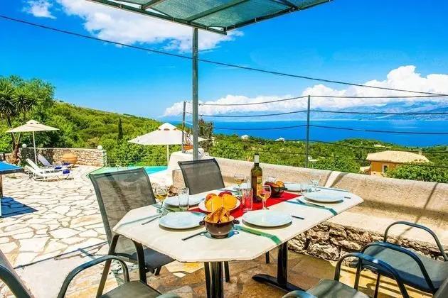 Villa, 3 Yatak Odası, Kişiye Özel Havuzlu, Deniz Manzaralı