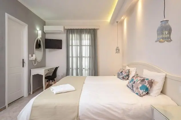 Premium Oda, Havuz Manzaralı