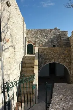 Exclusive Kır Evi, 2 Yatak Odası, Tepe Manzaralı, Avlu