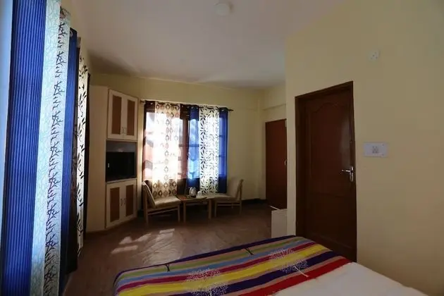 Standard Oda, Dağ Manzaralı