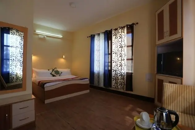 Standard Oda, Dağ Manzaralı