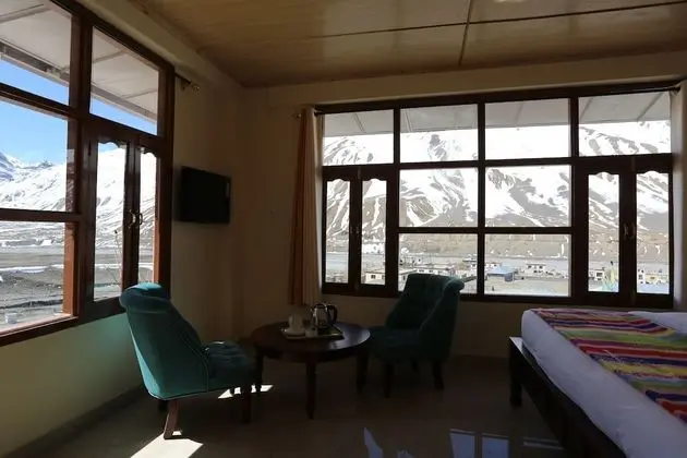 Superior Oda, Dağ Manzaralı