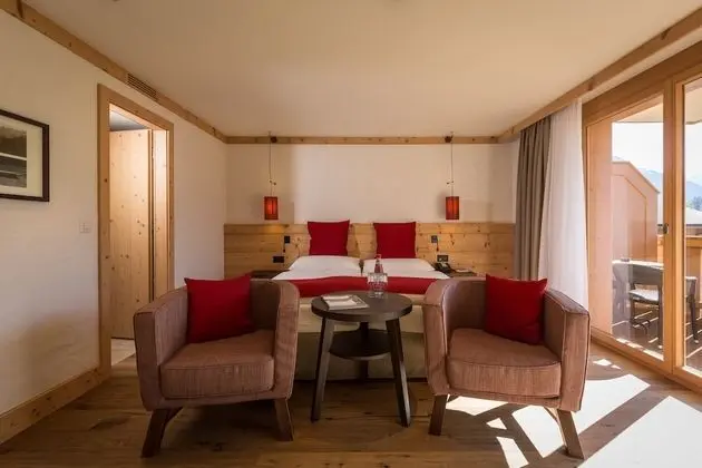 Junior Süit, Balkon, Dağ Manzaralı