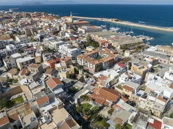 Villa, 5 Yatak Odası, Şömine