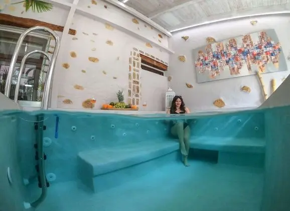 Villa, 5 Yatak Odası, Şömine