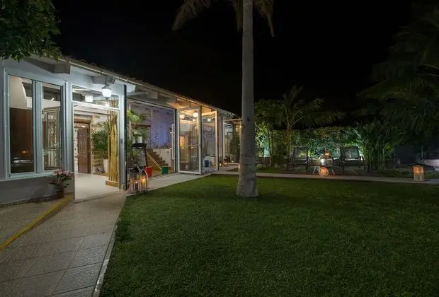Villa, 5 Yatak Odası, Şömine
