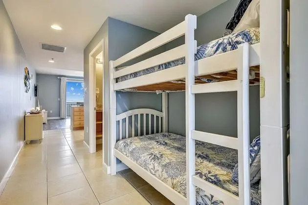 Daire, 1 Yatak Odası, Balkon, Okyanus Manzaralı (1705 W)