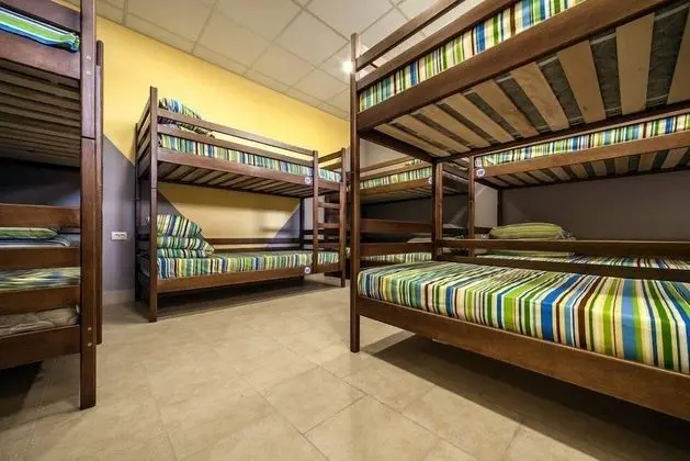Ortak Ranzalı Oda, Karma Ranzalı Oda (Bed in 10-bed Room)