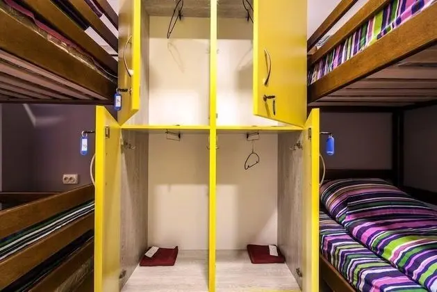 Ortak Ranzalı Oda, Karma Ranzalı Oda (Bed in 4-bed Room)