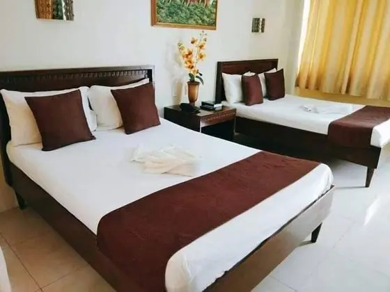 Deluxe Dört Kişilik Oda