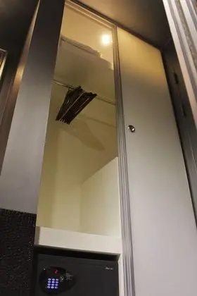 Standard Oda, 1 En Büyük (King) Boy Yatak