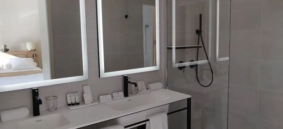 Standard Oda, Deniz Manzaralı (1)