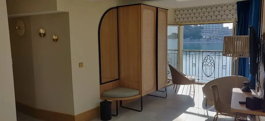 Superior Oda, Deniz Manzaralı (2)