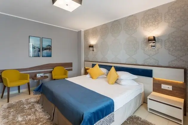 Tek Büyük veya İki Ayrı Yataklı Oda, 1 Çift Kişilik Yatak, Şehir Manzaralı