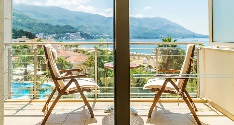 Premium Tek Büyük veya İki Ayrı Yataklı Oda, Balkon, Deniz Manzaralı