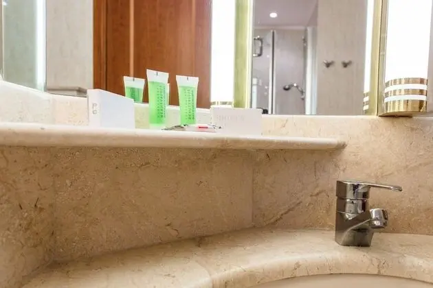 Standard Tek Büyük Yataklı Oda, Balkon