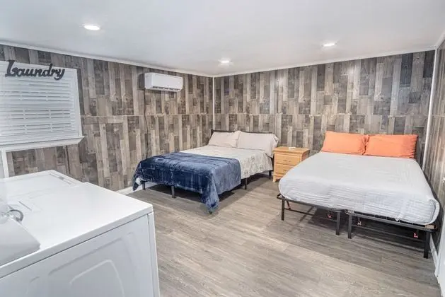 Ev (4 Bedrooms)