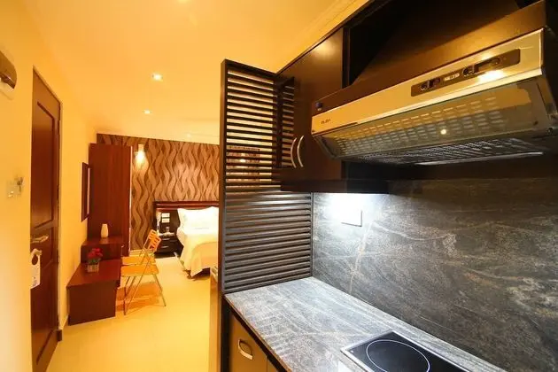 Luxury Oda