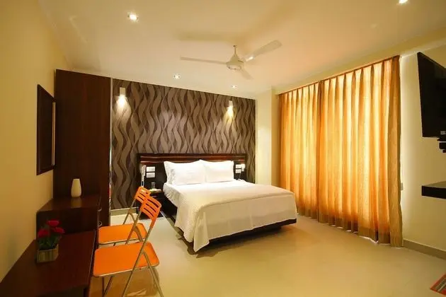 Luxury Oda