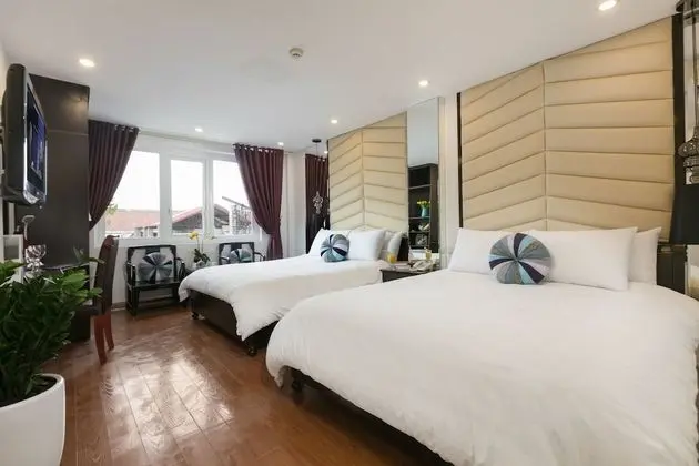 Junior Süit, Birden Çok Yatak, Balkon, Şehir Manzaralı