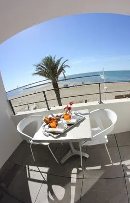 Superior Tek Büyük Yataklı Oda, Balkon, Deniz Manzaralı