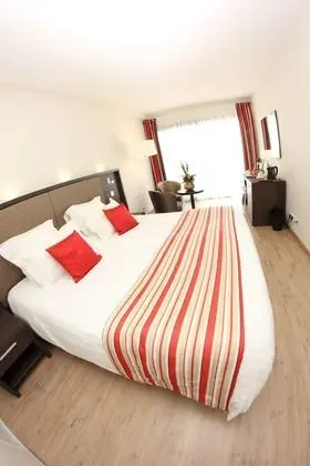 Superior Tek Büyük Yataklı Oda, Balkon, Deniz Manzaralı