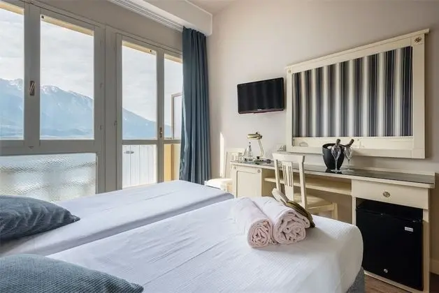 Comfort Tek Büyük veya İki Ayrı Yataklı Oda, Göl Manzaralı
