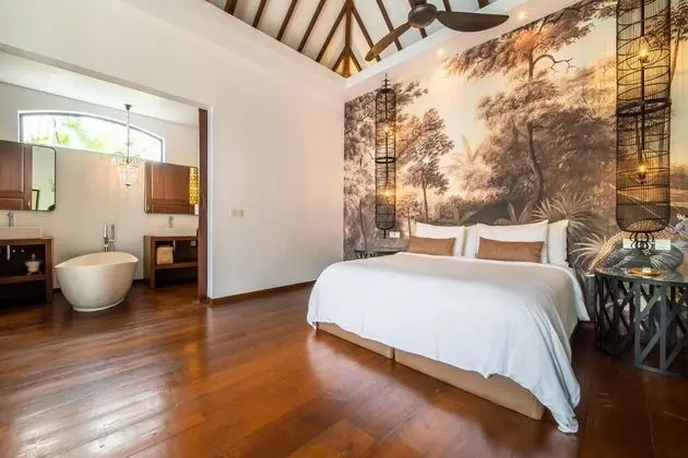 Villa, 4 Yatak Odası, Sigara İçilebilir, Kişiye Özel Havuzlu