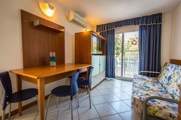 Superior Apart Daire, 1 Yatak Odası, Deniz Manzaralı (2+2)