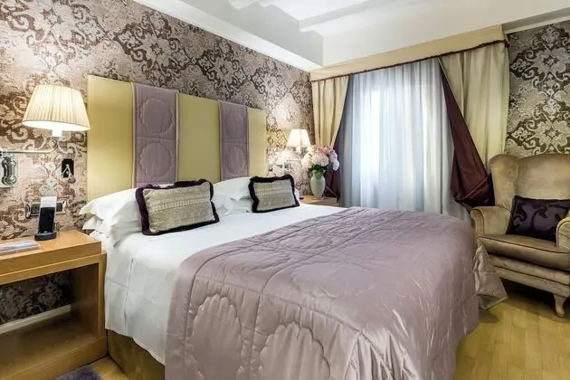 Presidential Suite (Suite Temptation)