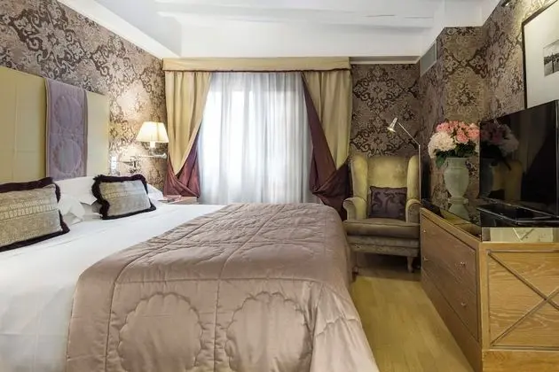 Presidential Suite (Suite Temptation)