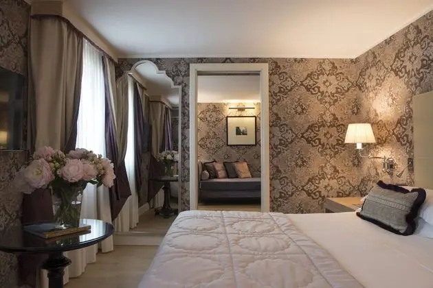 Deluxe Tek Büyük veya İki Ayrı Yataklı Oda, Kanal Manzaralı