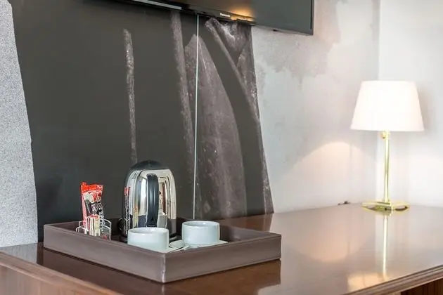 Deluxe Tek Büyük Yataklı Oda (Ground floor)