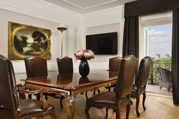 Penthouse Villa Medici