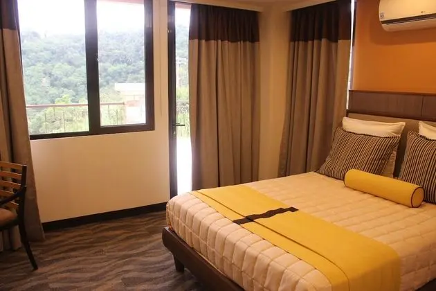 Premium Oda, Göl Manzaralı (Deluxe, 2 Double Beds)