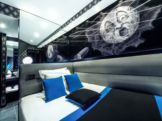 Tek Kişilik Oda (Melies)