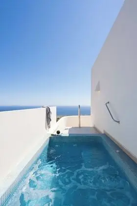 Honeymoon Suite, Outdoor Jetted Tub