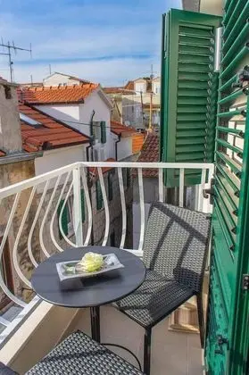 Stüdyo Süit, Balkon