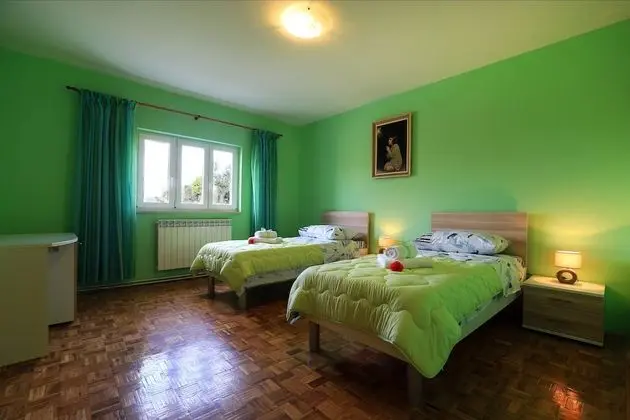 Villa (Four-Bedroom Apartment with Private P)