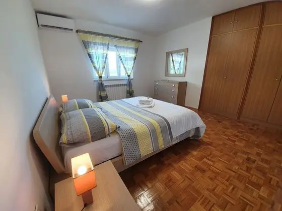 Villa (Four-Bedroom Apartment with Private P)