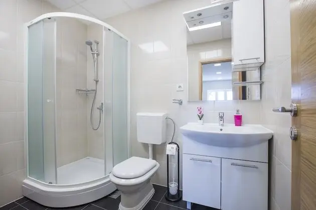 Villa (Four-Bedroom Apartment with Private P)