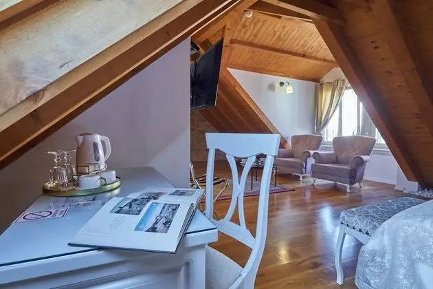 Deluxe Double or Twin Room - Annex