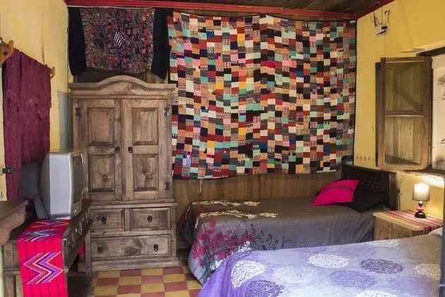 Deluxe Tek Büyük Yataklı Oda, Birden Çok Yatak, Sigara İçilmez, Ortak Banyo