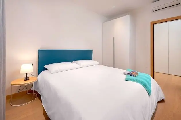 Grand Apart Daire, Şehir Manzaralı